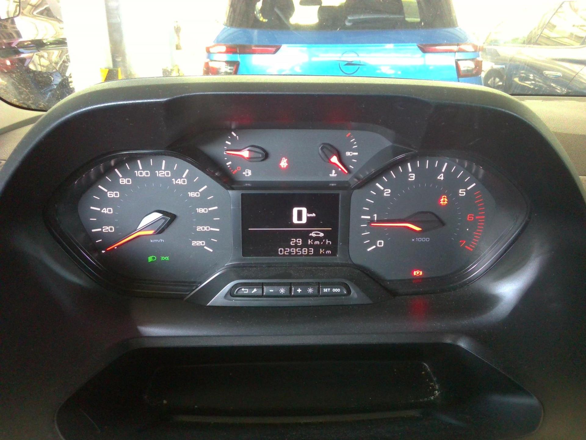 Peugeot PARTNER FOURGON M 650 KG BLUEHDI 100 S&S BVM6  2024