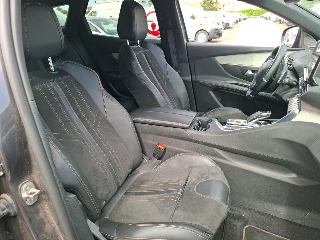 Peugeot 3008 BlueHDi 130ch S&S EAT8 GT Pack 2021