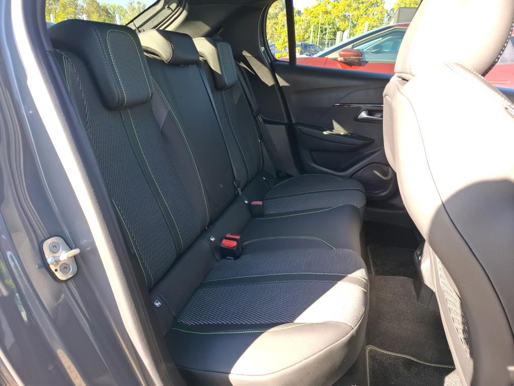 Peugeot 208 Hybrid 145 ch e-DCS6 GT 2025