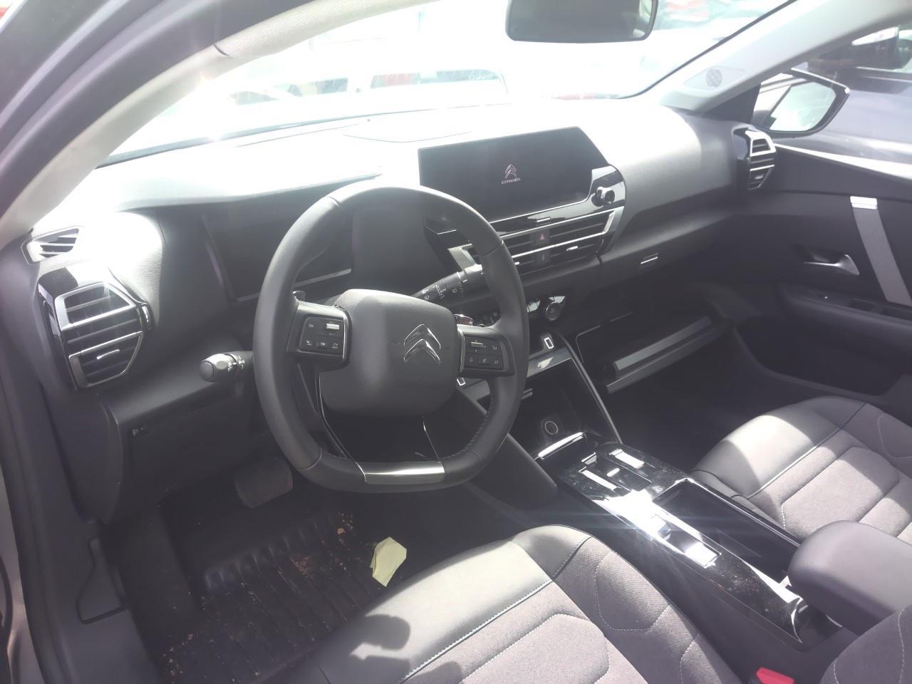 Foto Citroën C4 X 3