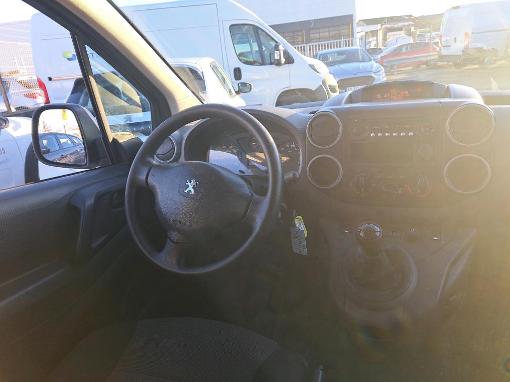 Peugeot PARTNER FOURGON STANDARD 1.6 BLUEHDI 75 BVM5 PREMIUM 2018