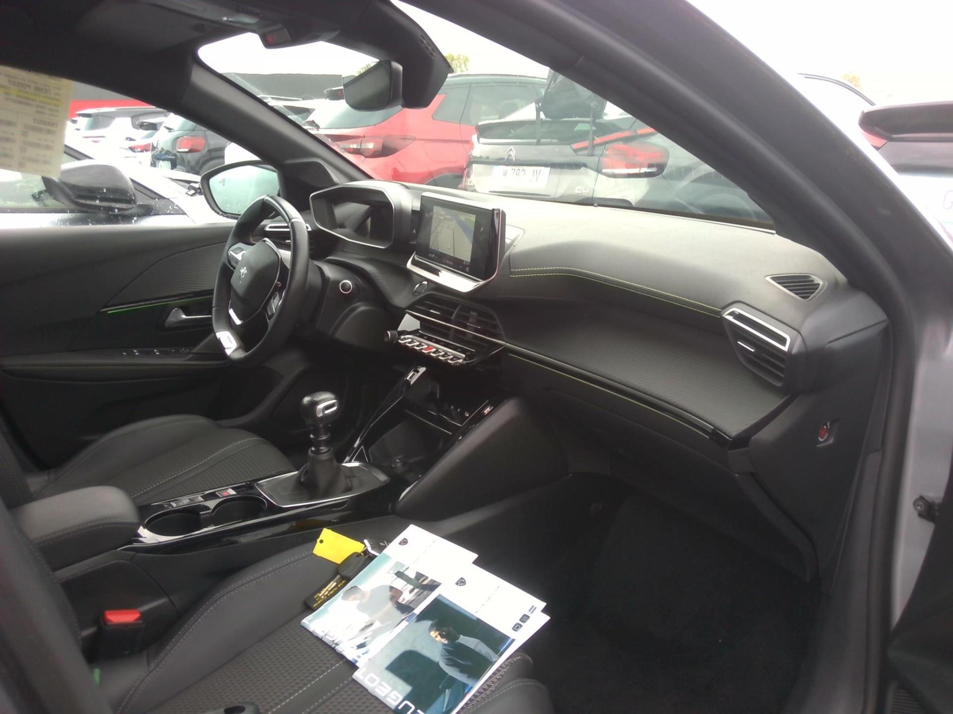 Peugeot 208 PureTech 100 S&S BVM6 GT 2023