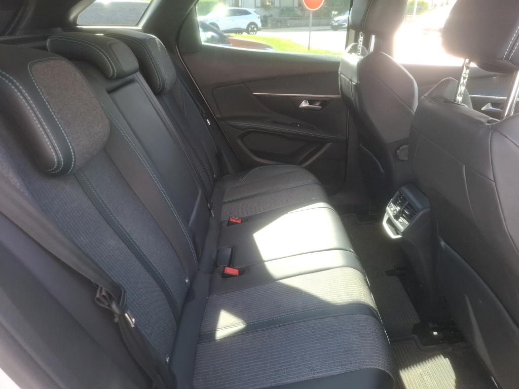 Peugeot 3008 BlueHDi 130ch S&S EAT8 Allure 2021