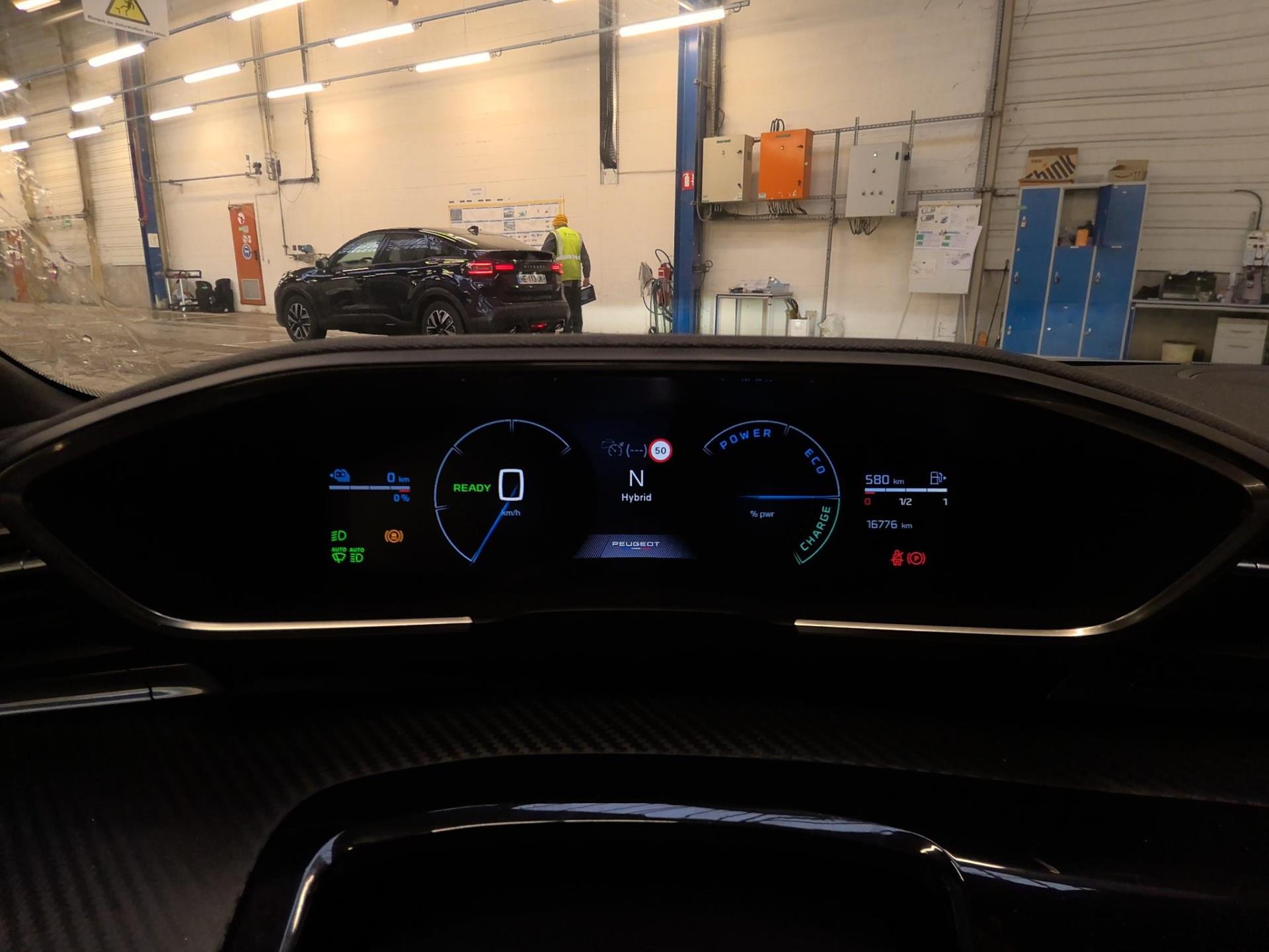 Peugeot 508 SW Hybrid 180 e-EAT8 Allure 2025