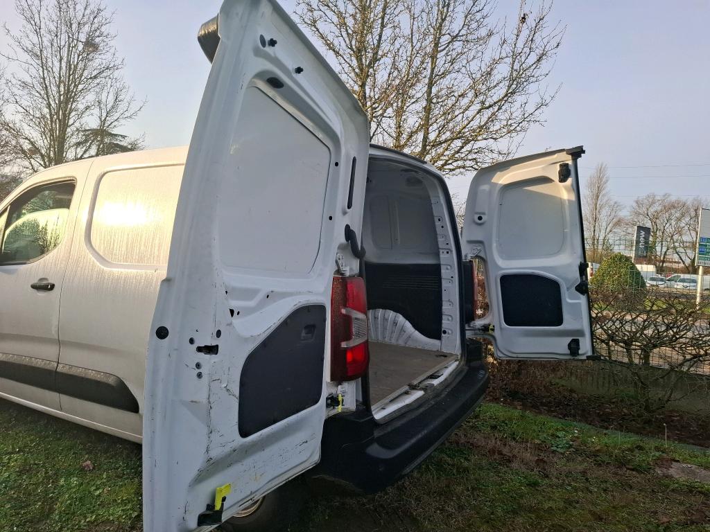 Peugeot PARTNER FOURGON STANDARD 650 KG BLUEHDI 100 S&S BVM6 ASPHALT 2022