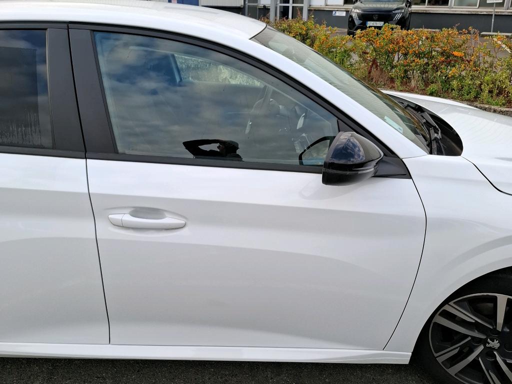 Peugeot 208 PureTech 100 S&S BVM6 Style 2023