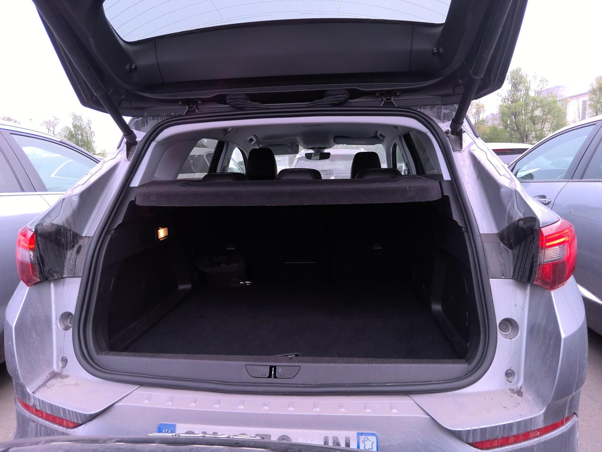 Opel Grandland Hybrid 225 ch BVA8 Elegance Business 2022