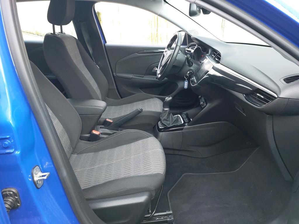 Opel CORSA F 
