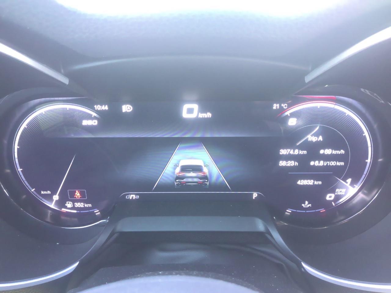 Foto Alfa Romeo Stelvio 5