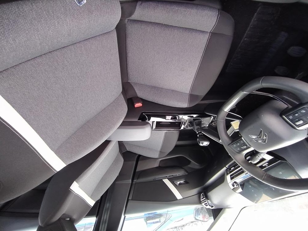 Foto Citroën C3 Aircross 12