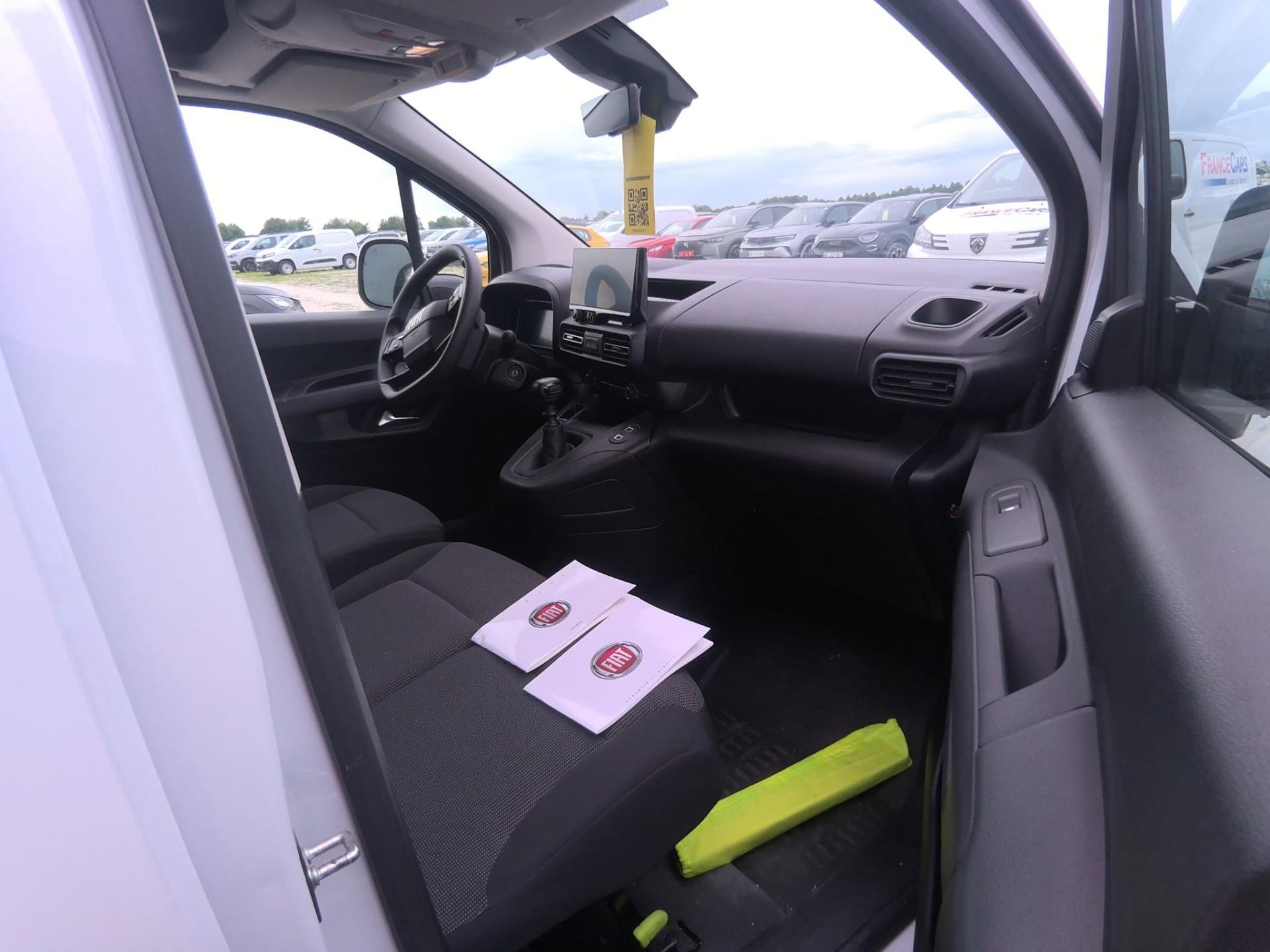 FIAT DOBLO FOURGON TAILLE M 650 KG BLUEHDI 100 S&S BVM6  2024