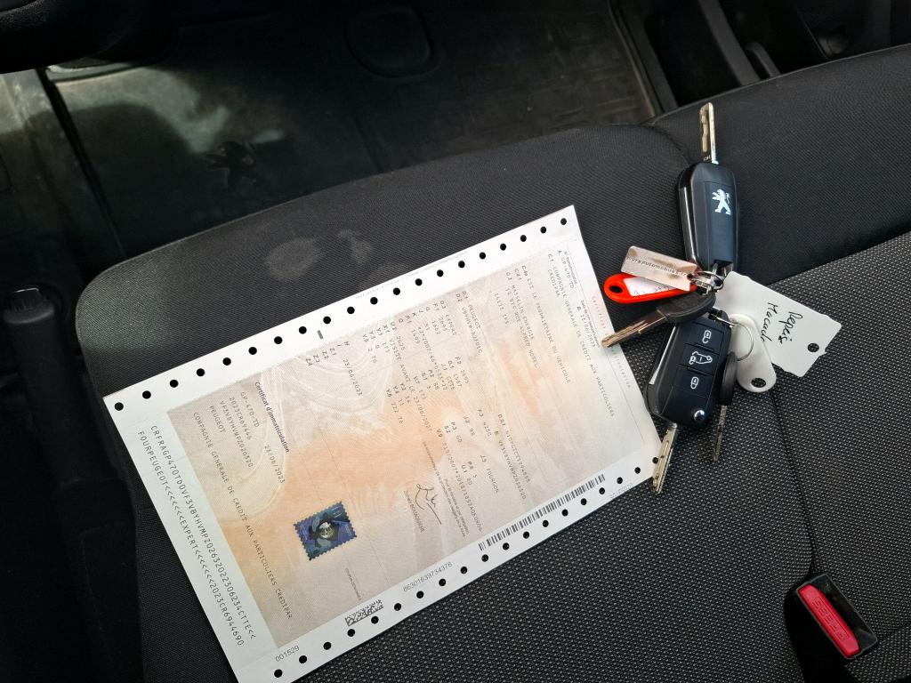 Peugeot EXPERT FGN TOLE M BLUEHDI 120 S&S BVM6 2023