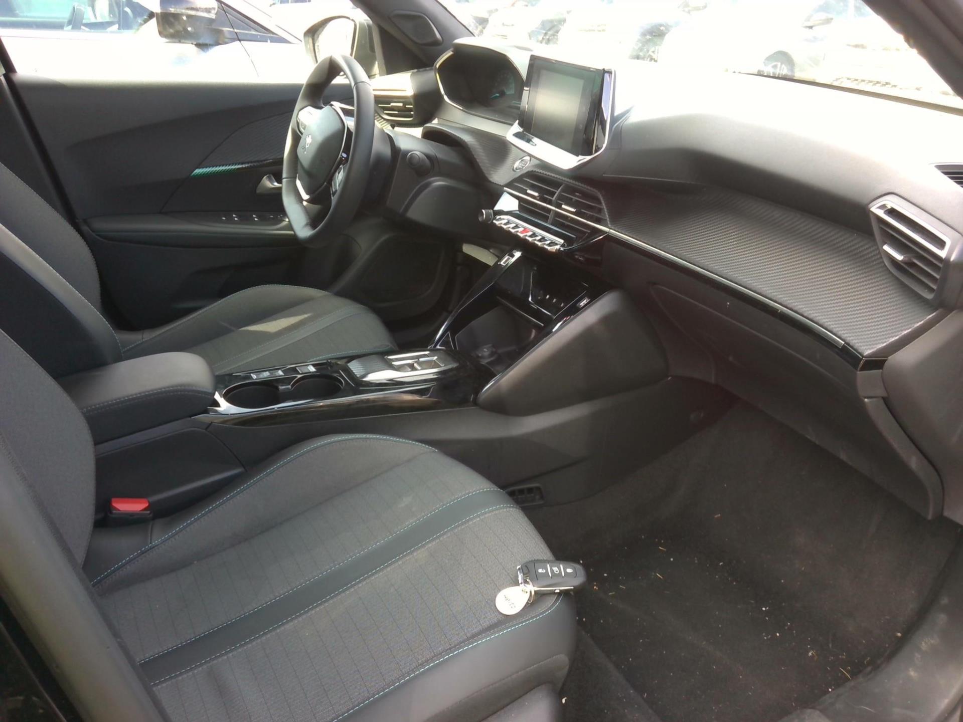 Peugeot 2008 Electrique 136 ch Allure 2023