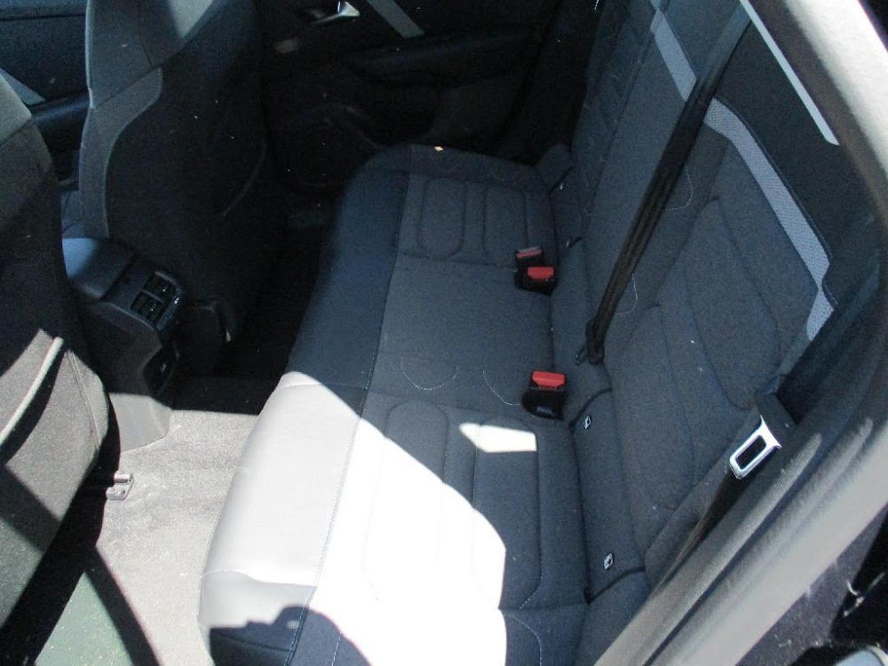 Foto Citroën C4 X 17