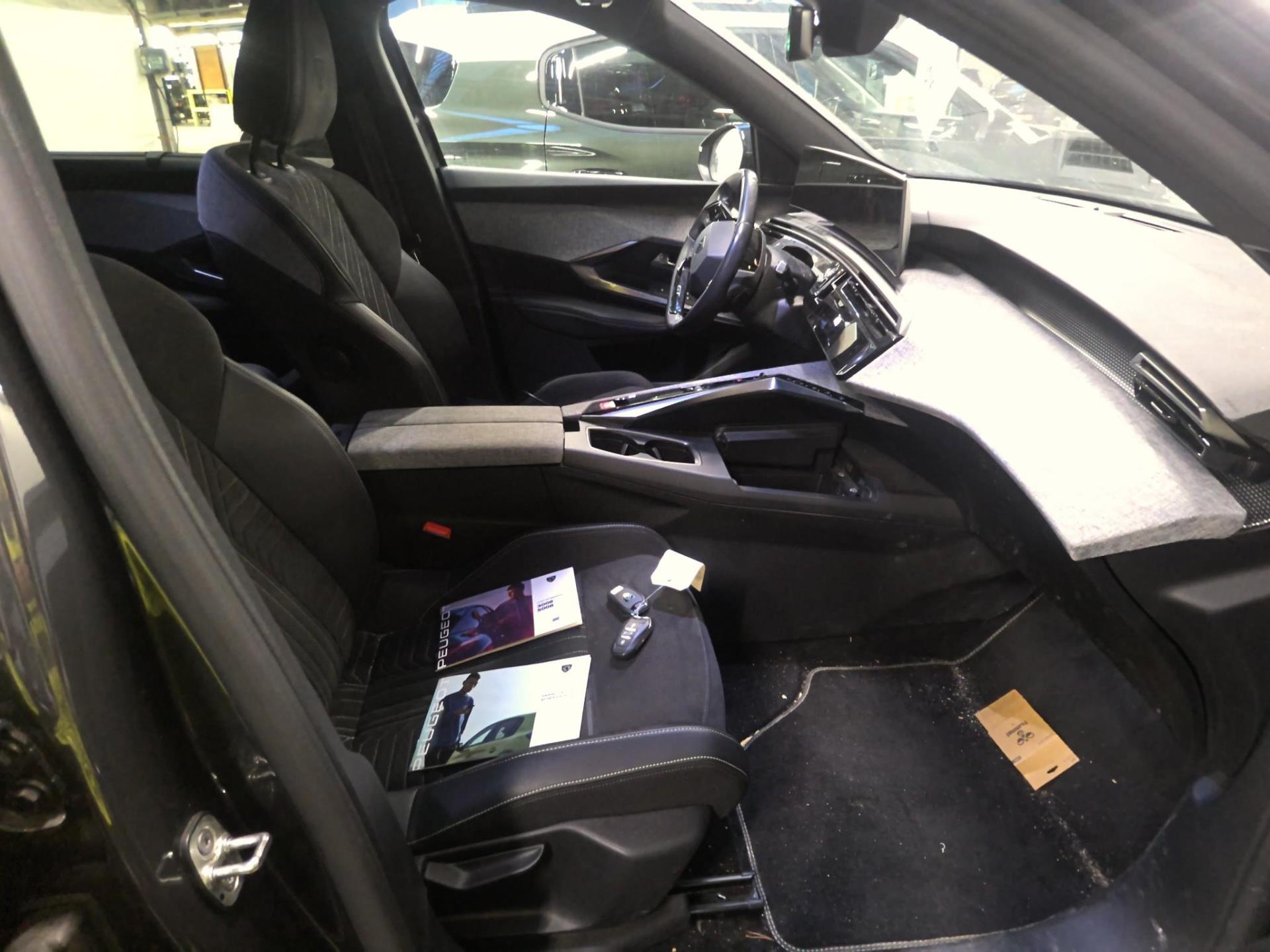 Peugeot 5008 Electrique 210 ch 73 kWh GT 2024