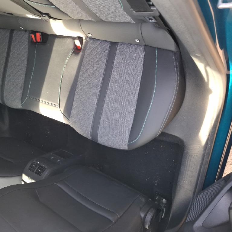 Foto Peugeot 408 12