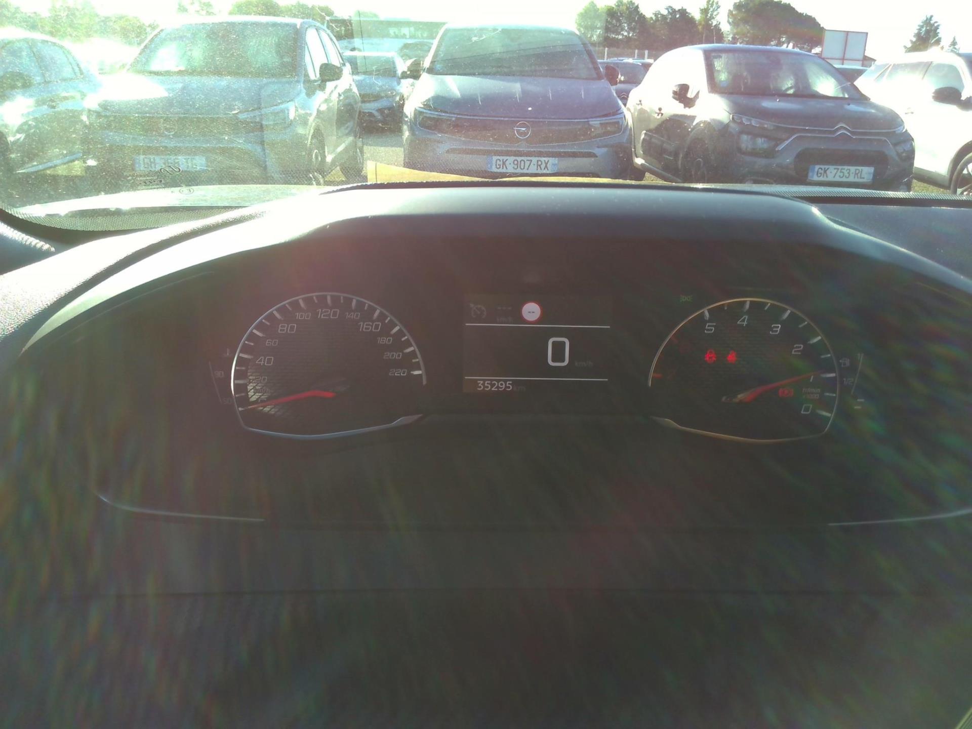 Peugeot 2008 PureTech 130 S&S BVM6 Active Pack 2022