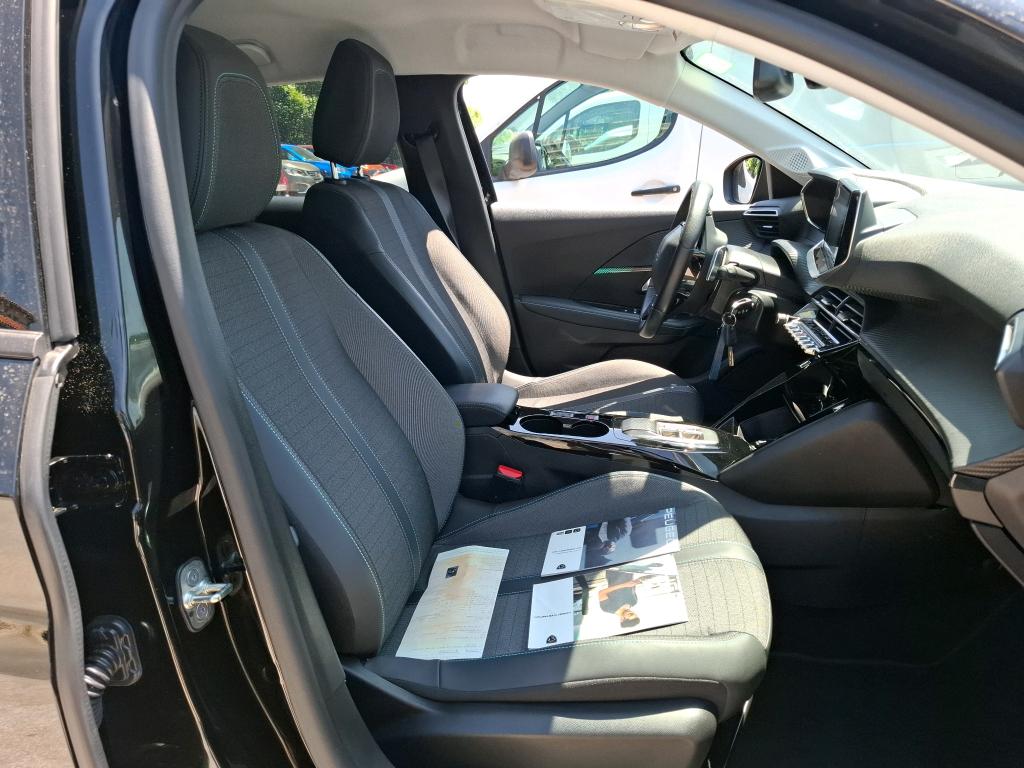 Peugeot 208 PureTech 100 S&S EAT8 Allure 2022