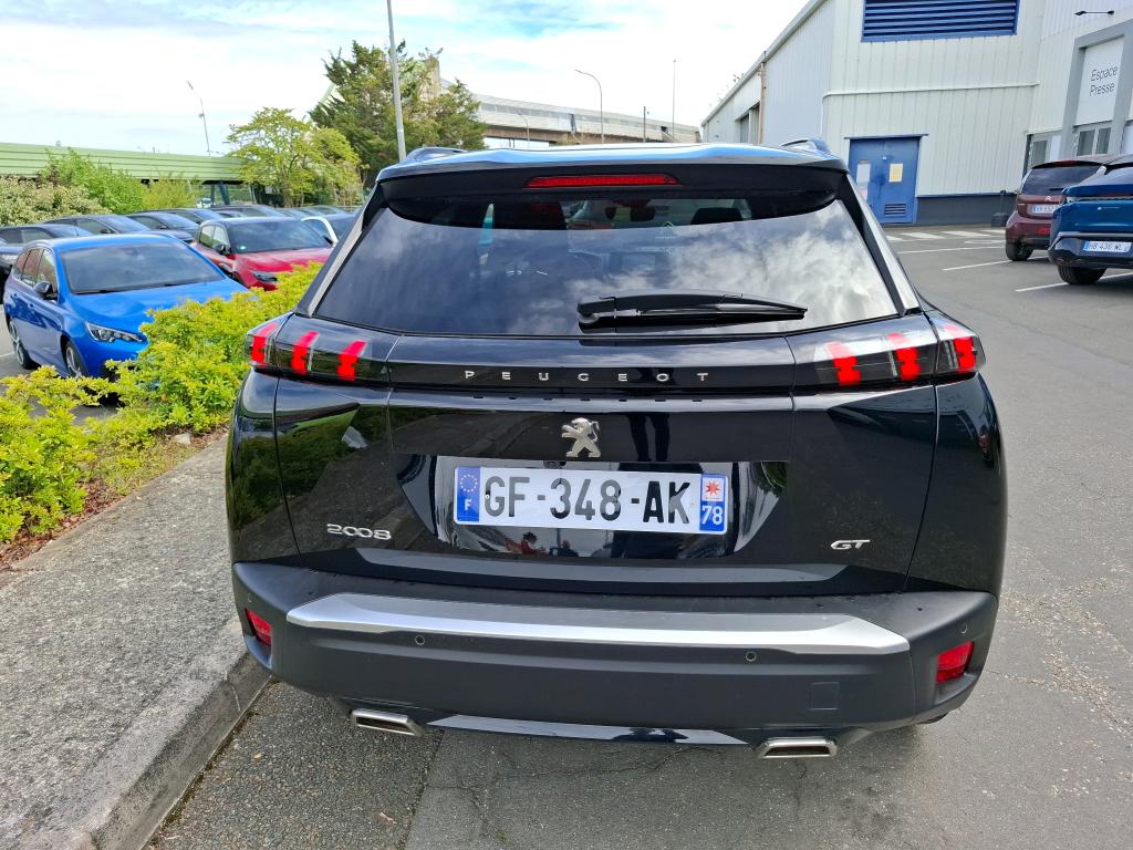 Peugeot 2008 PureTech 130 S&S EAT8 GT 2022