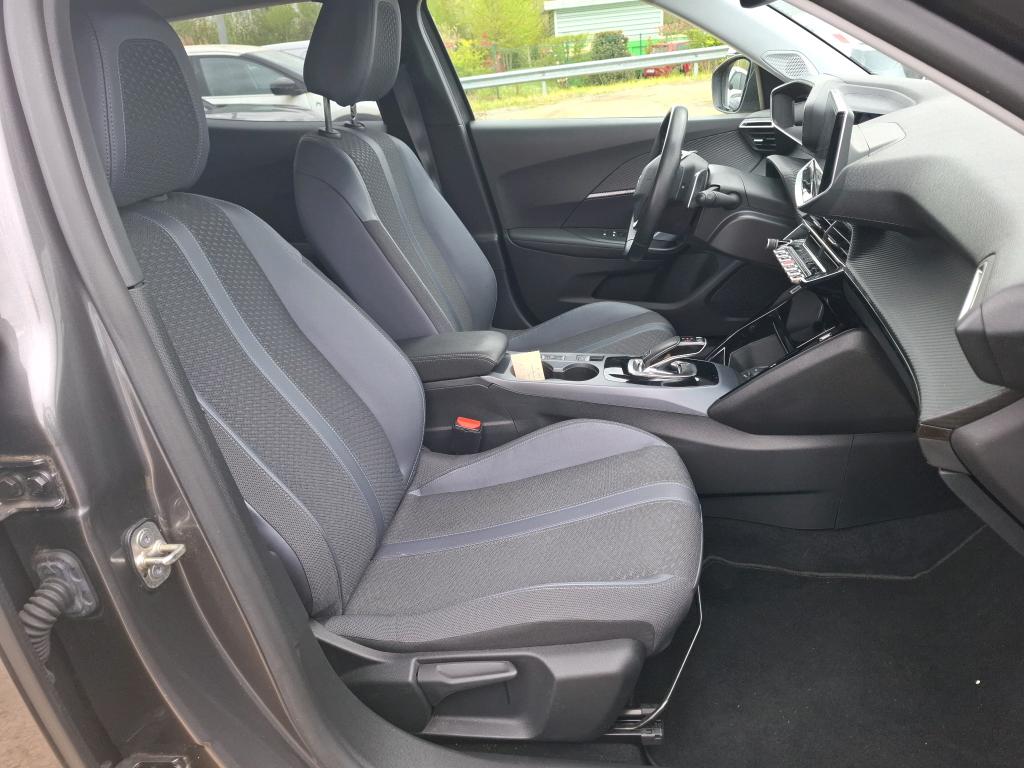 Peugeot 2008 PureTech 130 S&S EAT8 Allure Business 2020