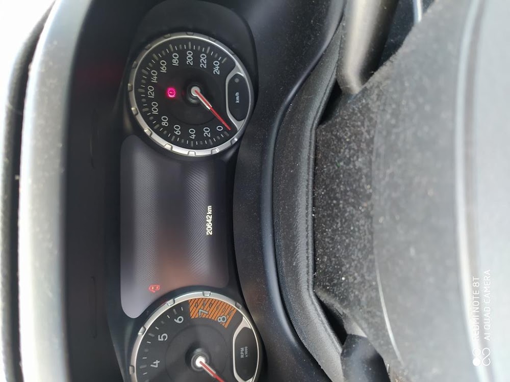 Foto Jeep Renegade 3