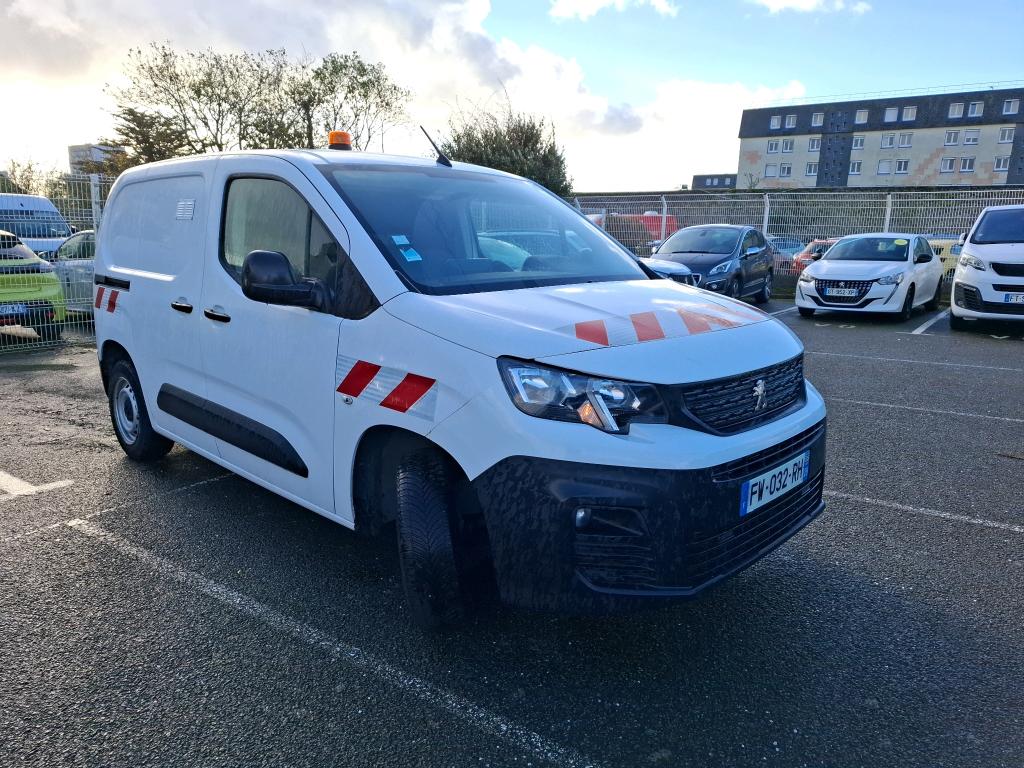 Peugeot PARTNER FOURGON STANDARD 650 KG BLUEHDI 100 S&S BVM5 PREMIUM 2021