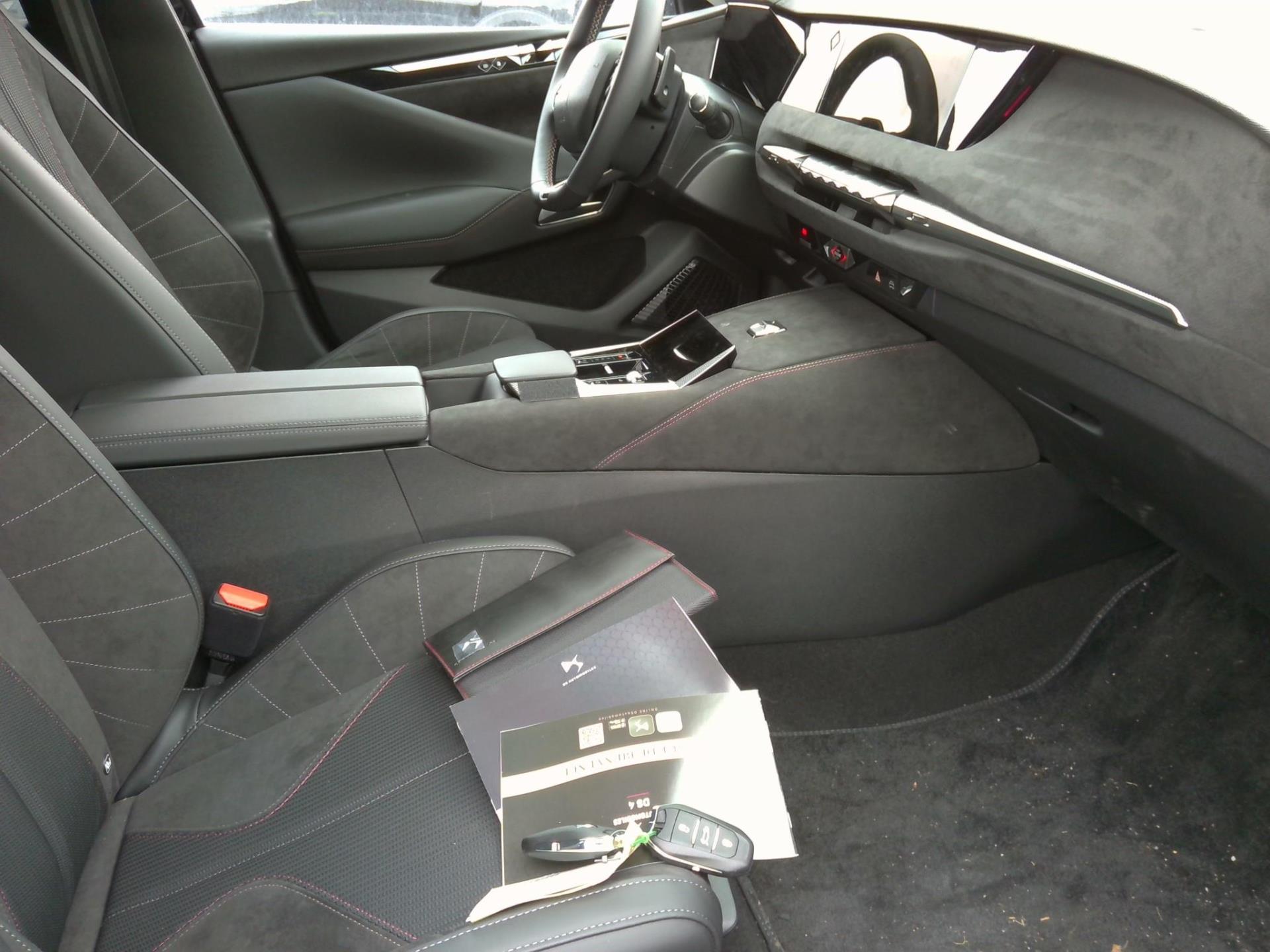 DS DS 4 Hybride E-Tense 225 EAT8 Performance Line 2024