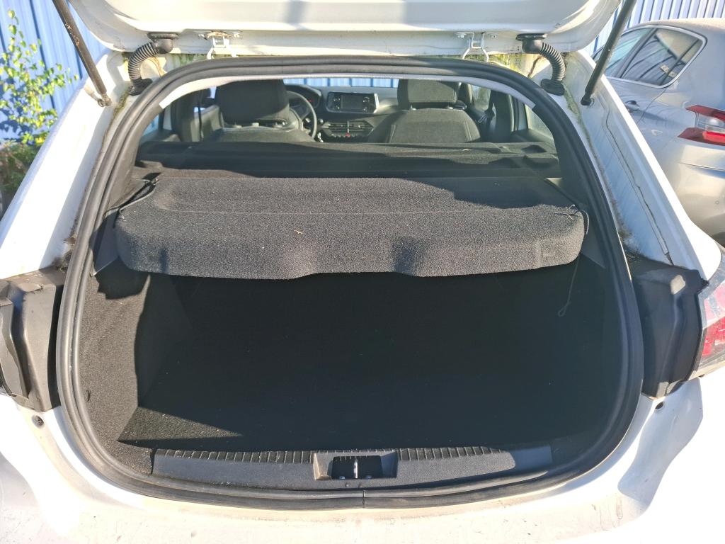 Peugeot 208 BLUEHDI 100 S&S BVM6 PREMIUM 2021