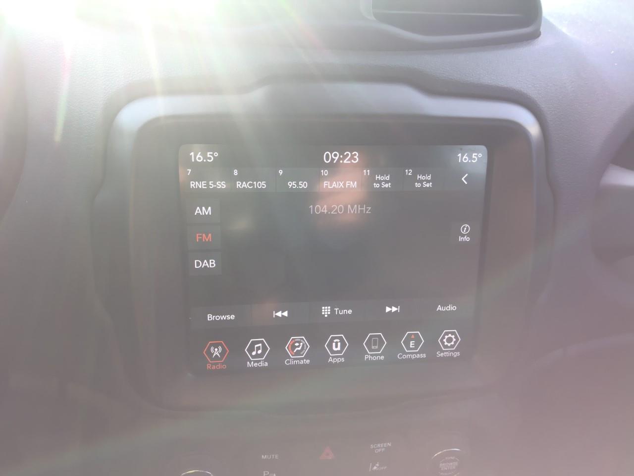 Foto Jeep Renegade 8