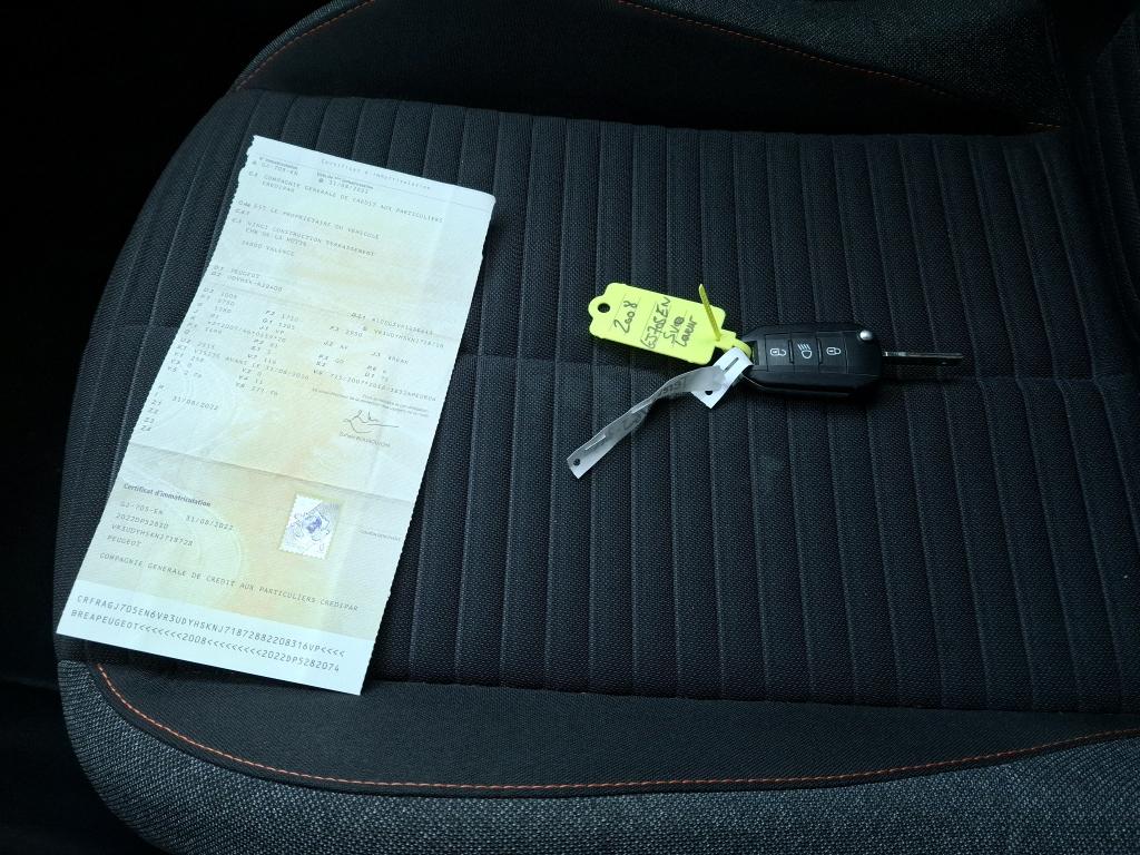 Peugeot 2008 BlueHDi 110 S&S BVM6 Active Pack 2022