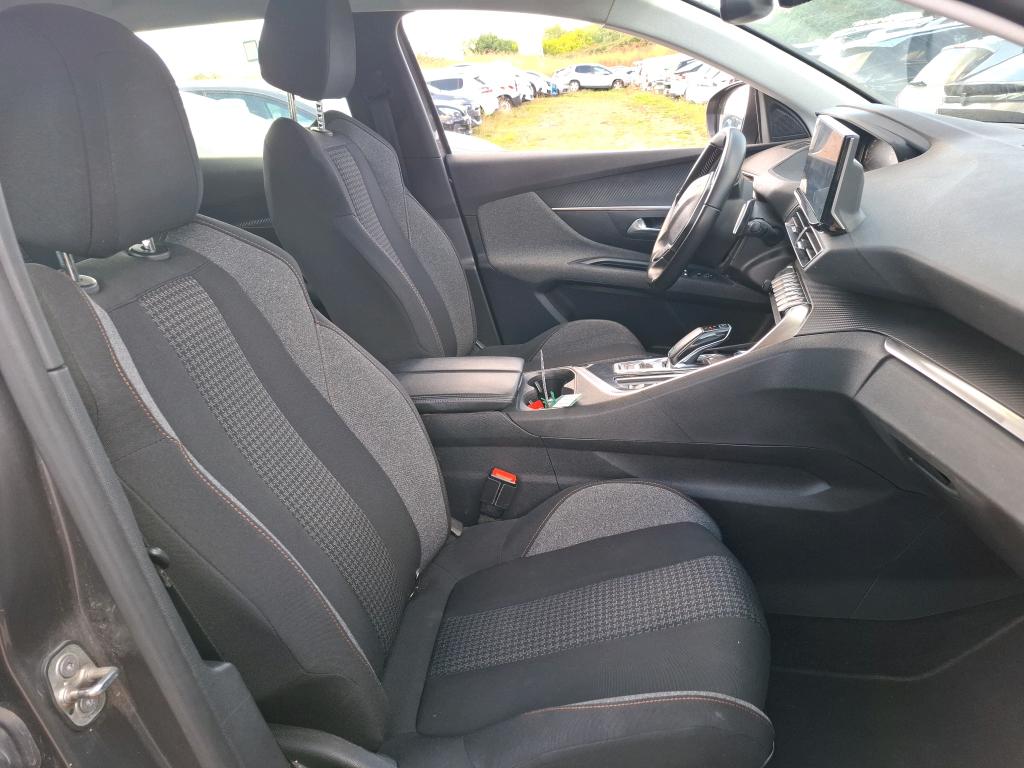 Peugeot 3008 BlueHDi 130ch S&S EAT8 Active Business 2021