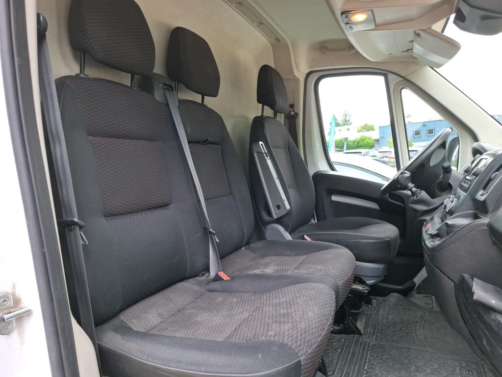 Peugeot BOXER TOLE 330 L2H1 BLUEHDI 140 S&S ASPHALT 2022