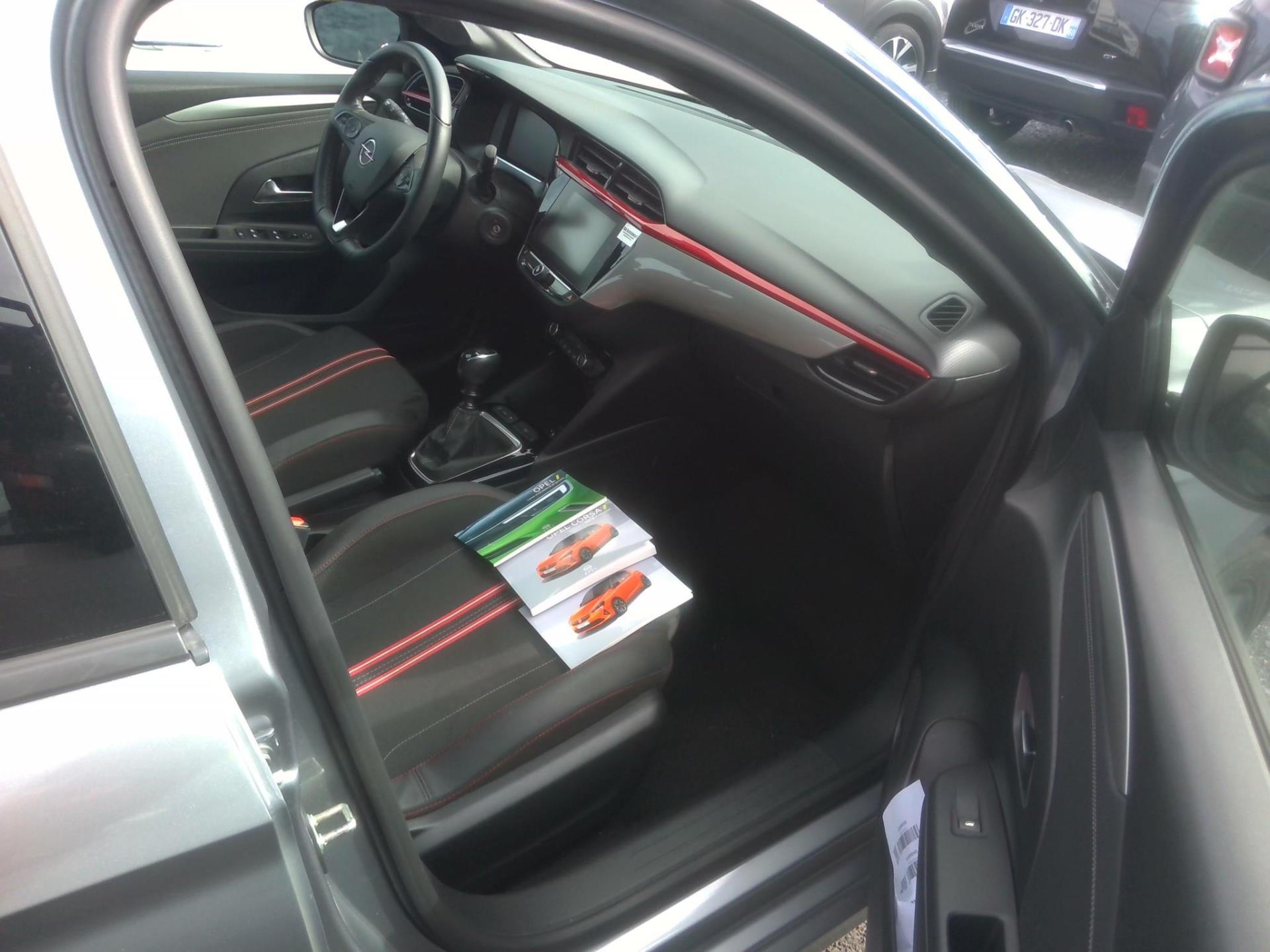 Opel Corsa 1.2 Turbo 100 ch BVM6 GS Line 2022