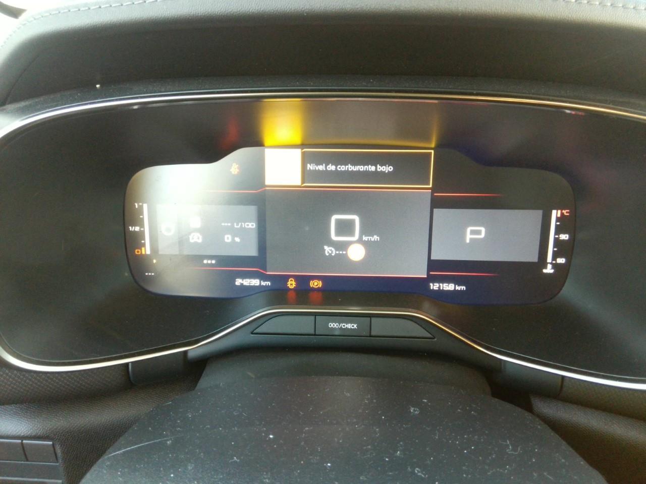 Foto Citroën C5 Aircross Hybrid 9