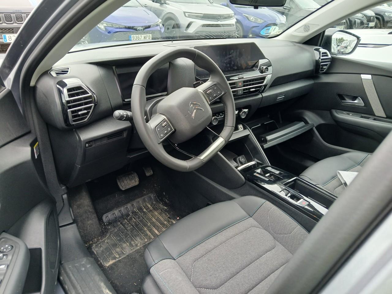 Foto Citroën C4 X 6