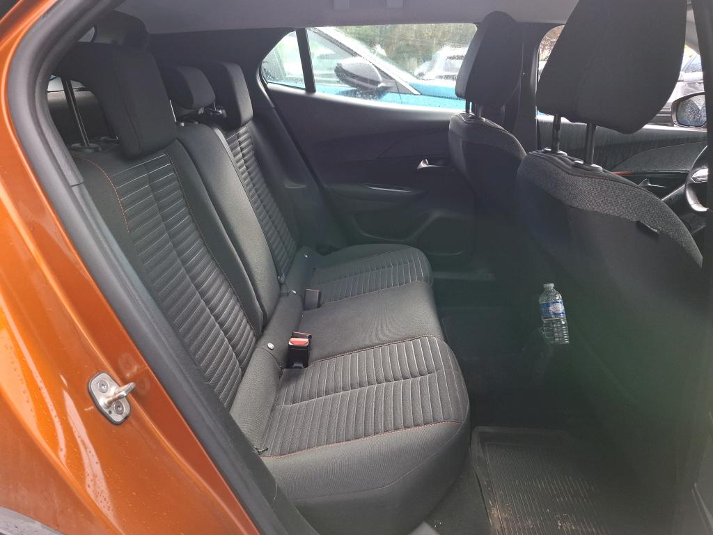 Peugeot 2008 BlueHDi 130 S&S EAT8 Active Business 2021