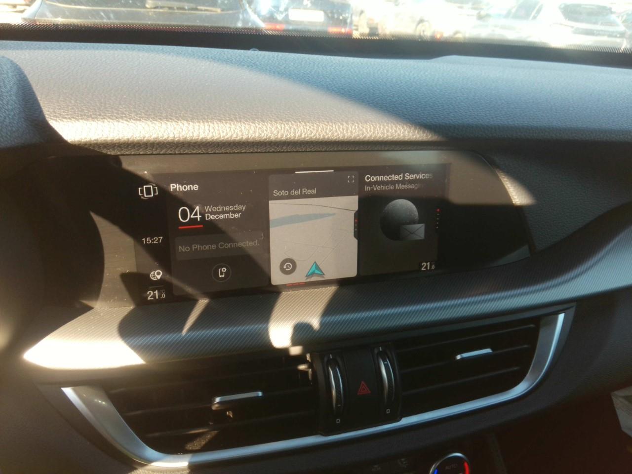 Foto Alfa Romeo Stelvio 17