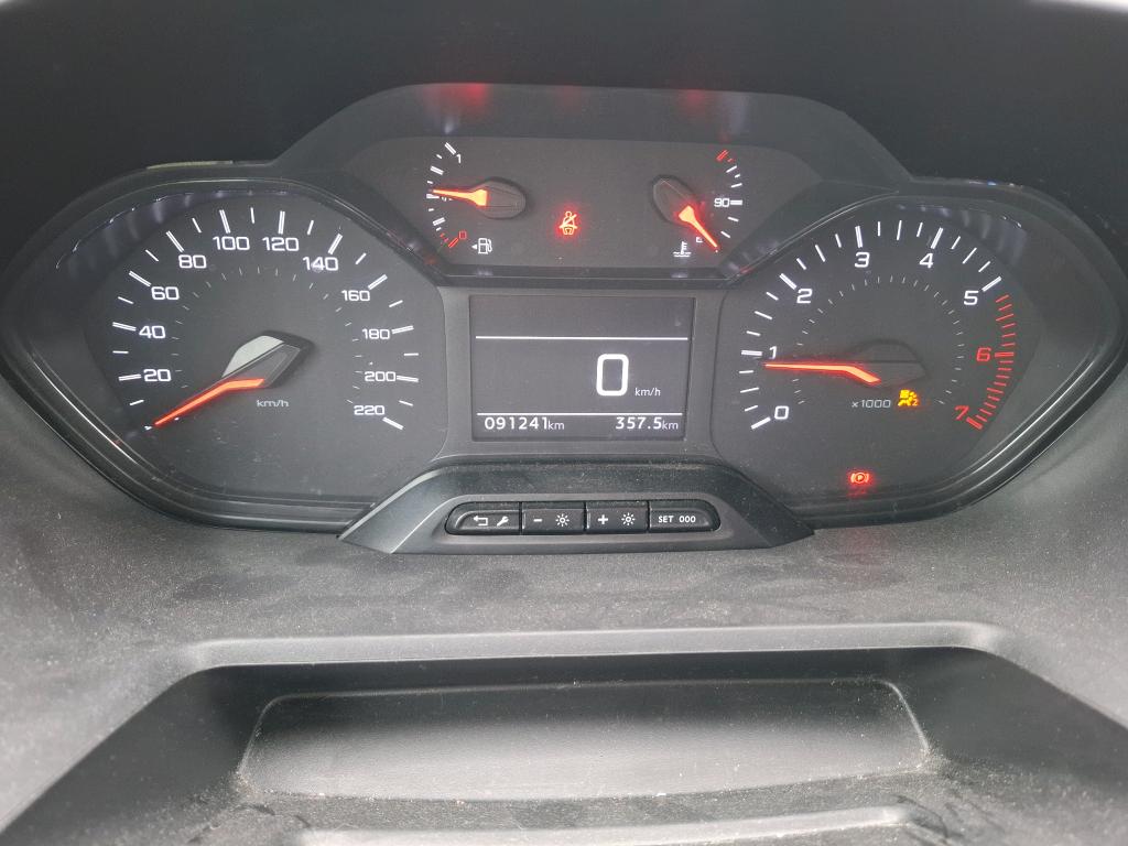 Peugeot PARTNER FOURGON STANDARD 650 KG BLUEHDI 100 S&S BVM5 ASPHALT 2021