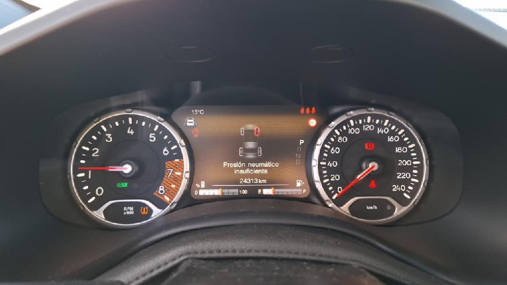 Foto Jeep Renegade 3