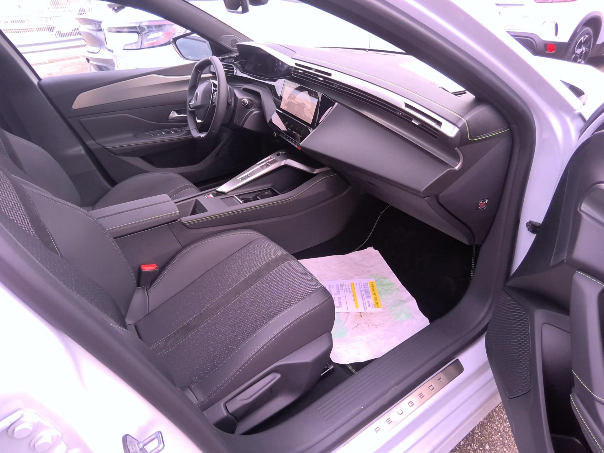 Peugeot 308 III