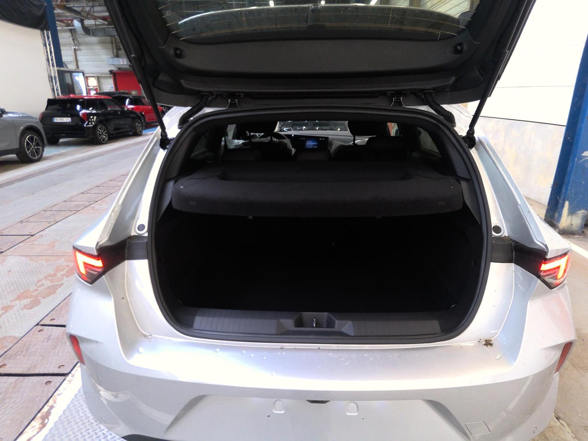 Opel Astra 1.2 Turbo Hybride 145 ch e-DCT6 Business 2025