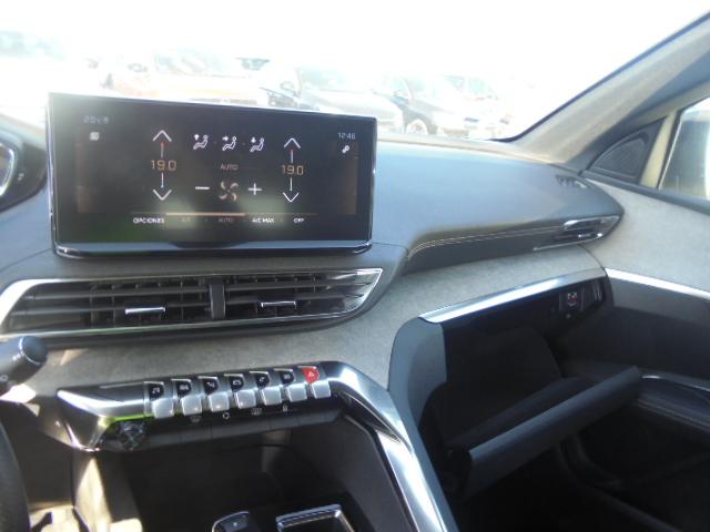 Foto Peugeot 3008 10