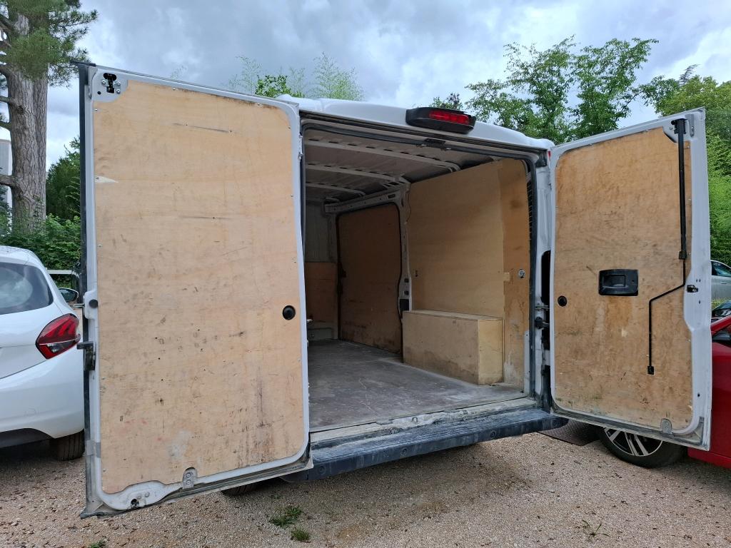 Peugeot BOXER TOLE 330 L2H1 BLUEHDI 140 S&S ASPHALT 2022