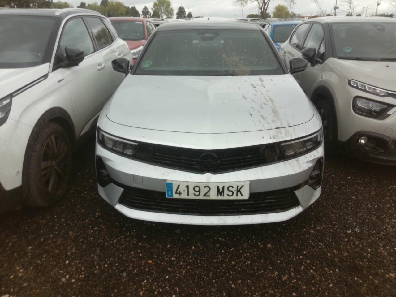 Opel Astra Astra 5P GS 1.2T XHT MT6 S/S 130 CV (96kW)
