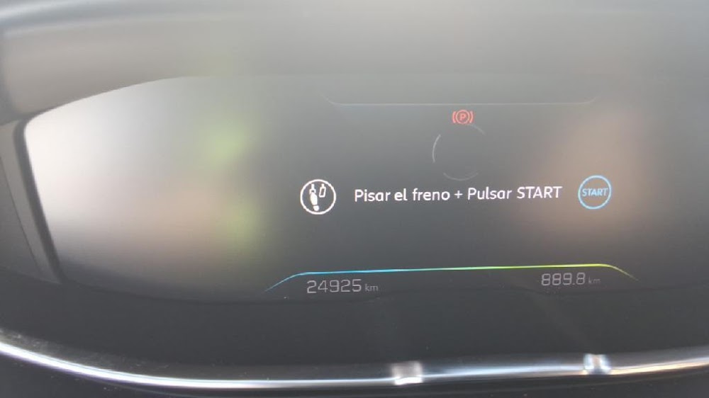 Foto Peugeot 3008 Hybrid 3