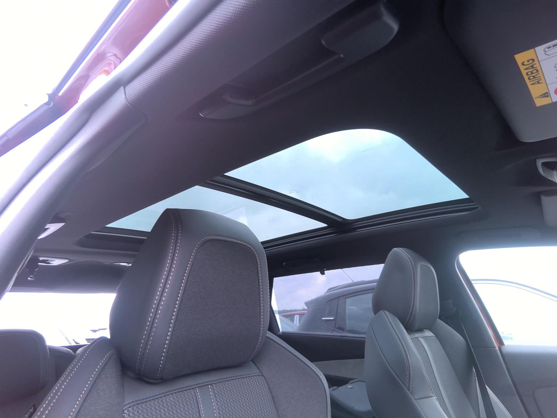 Peugeot 5008 PureTech 130ch S&S EAT8 GT 2023
