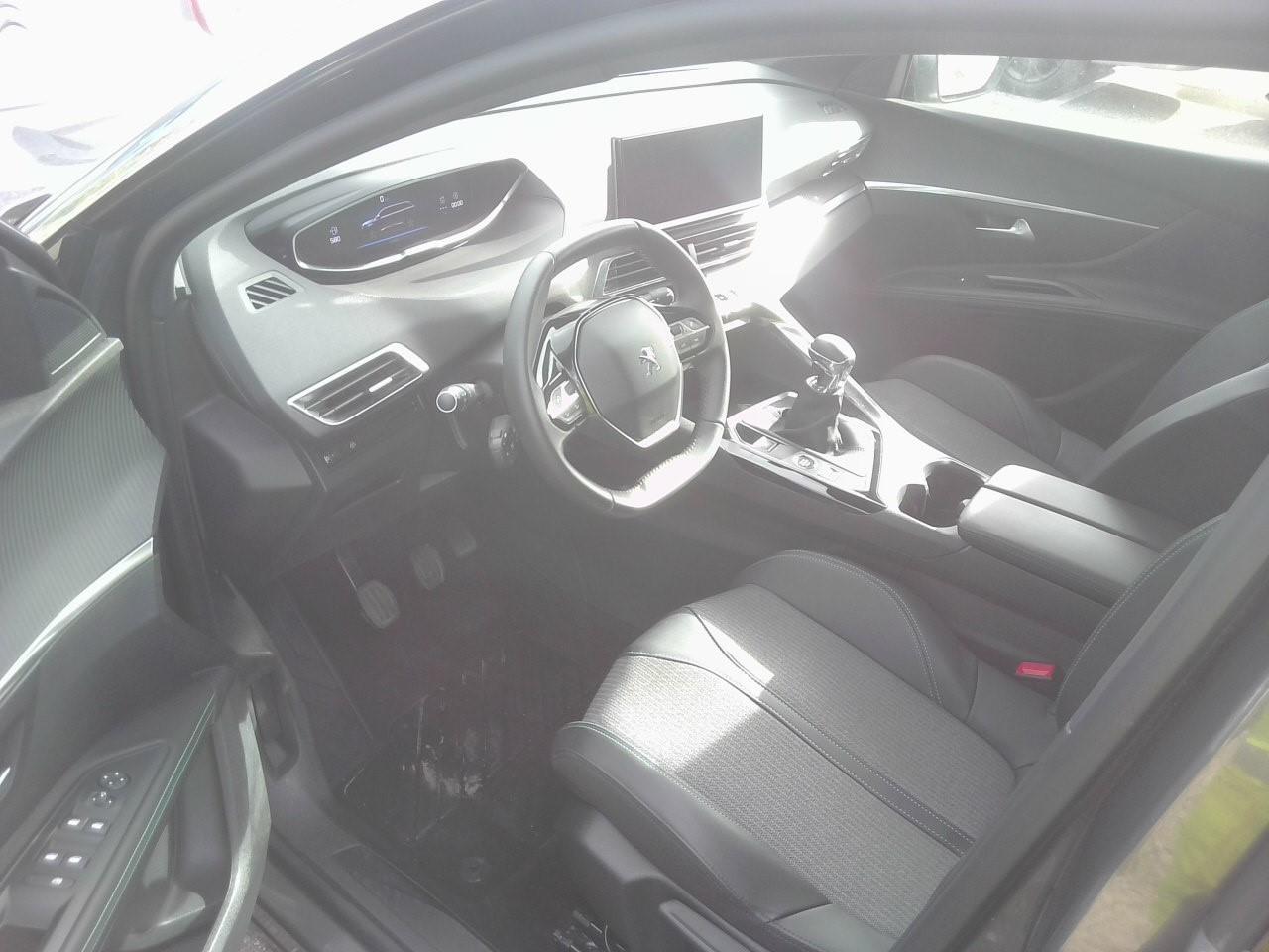 Foto Peugeot 5008 6