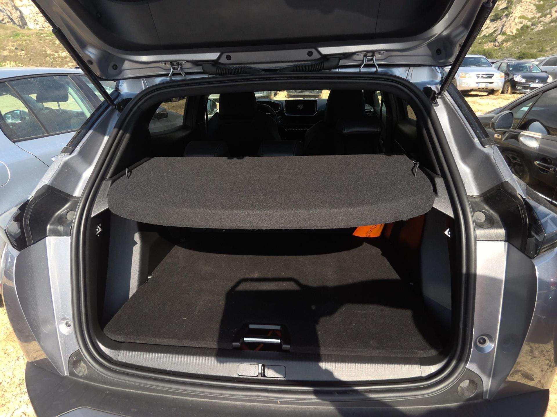 Peugeot 2008 Electrique 156 ch 54 kWh GT 2025