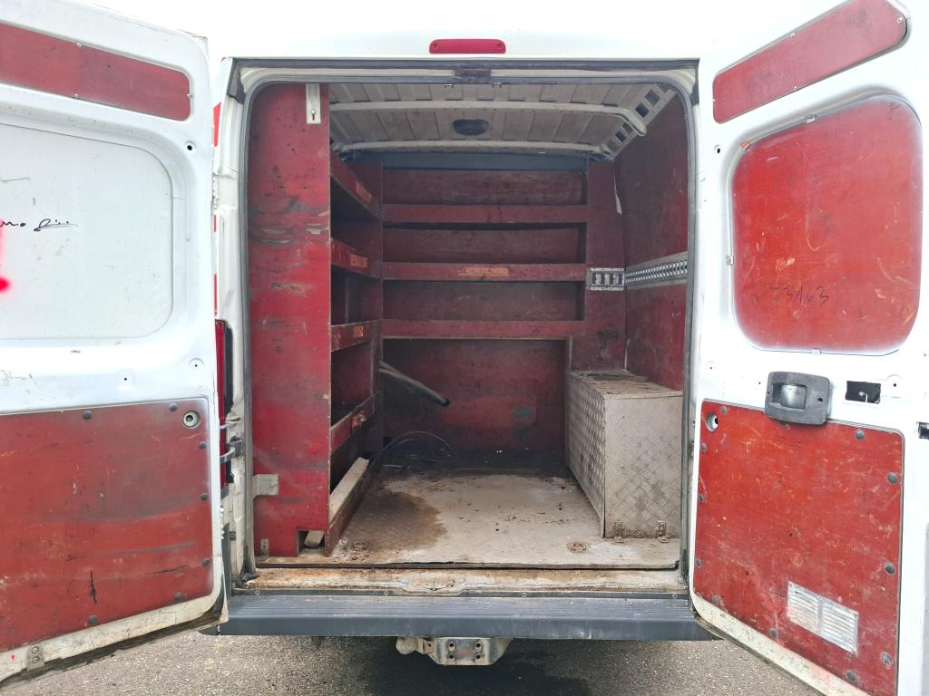 Peugeot BOXER CA 335 L2H2 2.2 HDi 110 2015