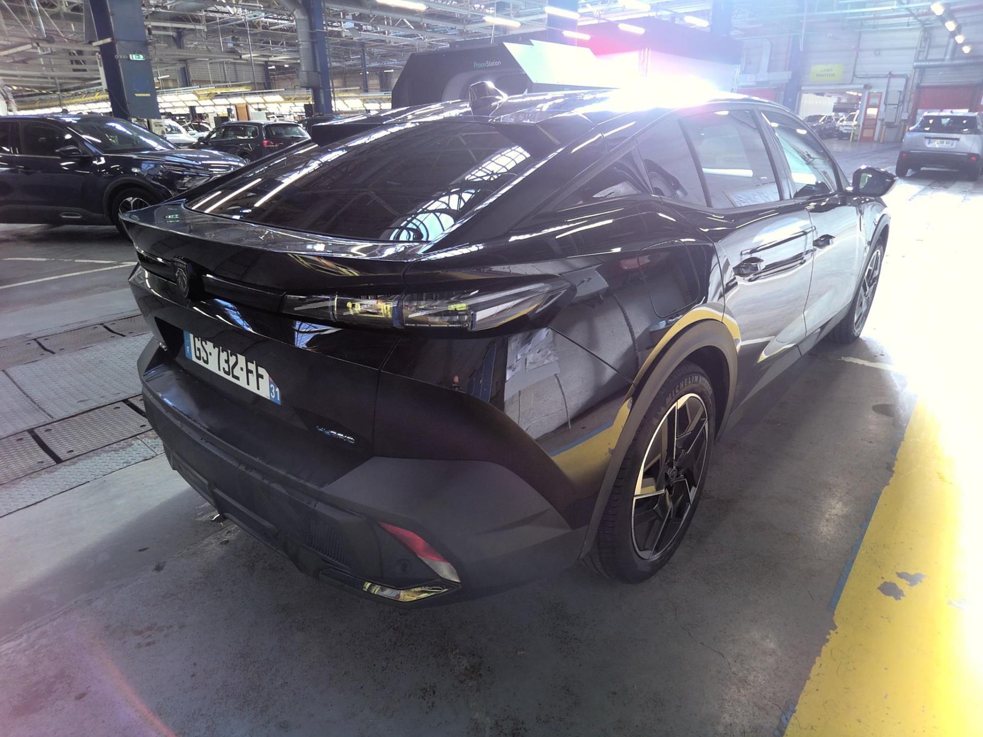 Peugeot 408 PHEV 180 e-EAT8 GT 2023